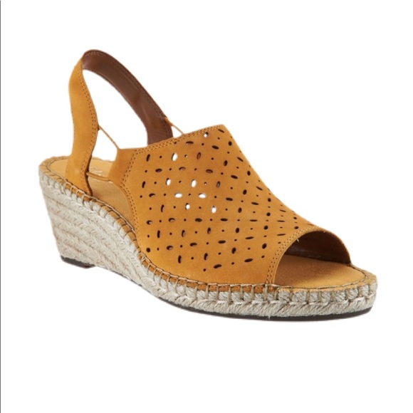 clarks yellow wedges